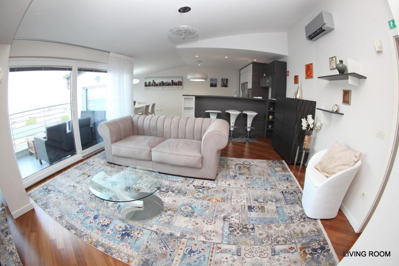 Luxury Marina View Apartment Izola Exteriér fotografie